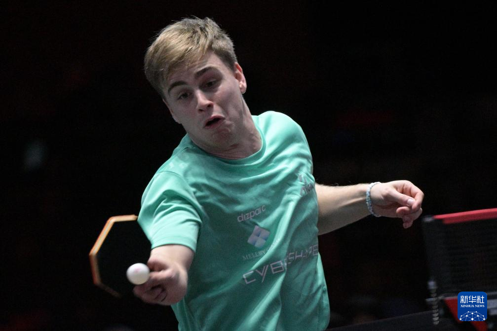 莱奥被列为 莱奥被列为